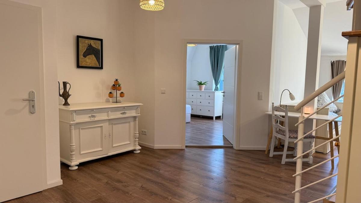 Apartment Penthouse With Roof Terrace - Central, Quiet Location Hannover